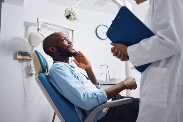 Best Holiday Emergency Dentist in Kdeer, IL